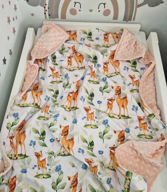 Minky sedziņa ar stirniņām 